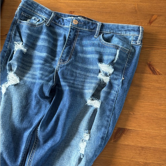 Hollister High Rise Crop Denim Jeans size 15/32 - Picture 2 of 6
